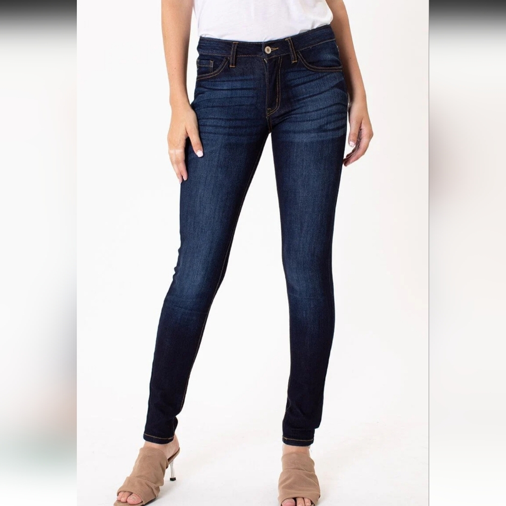 Kancan Alani Mid Rise Super Skinny Jeans, Size 13/30